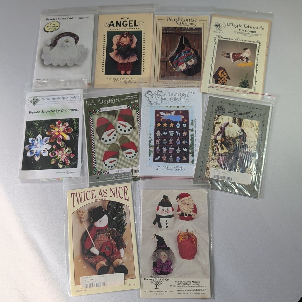 Lot 10 Vintage Christmas Holiday Sewing Patterns Santa Snowman Folk Art Crafts